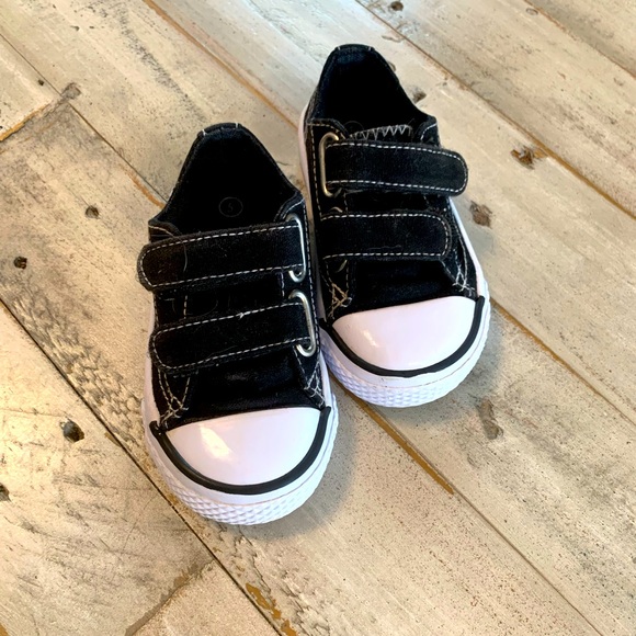 Airwalk toddlers sneakers - Picture 1 of 5